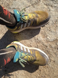 ZAPATILLAS TRAS 28KMS DE CAMPO A TRAVES